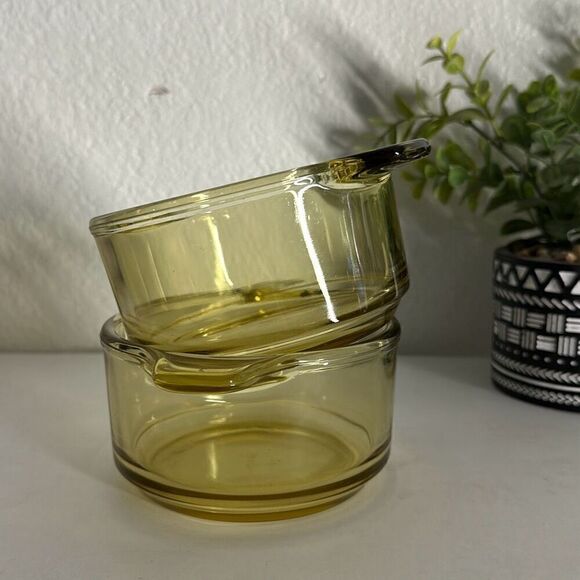 Set of two Yellow Glass baking cooking dishes MADE IN MEXICO - Picture 2 of 3